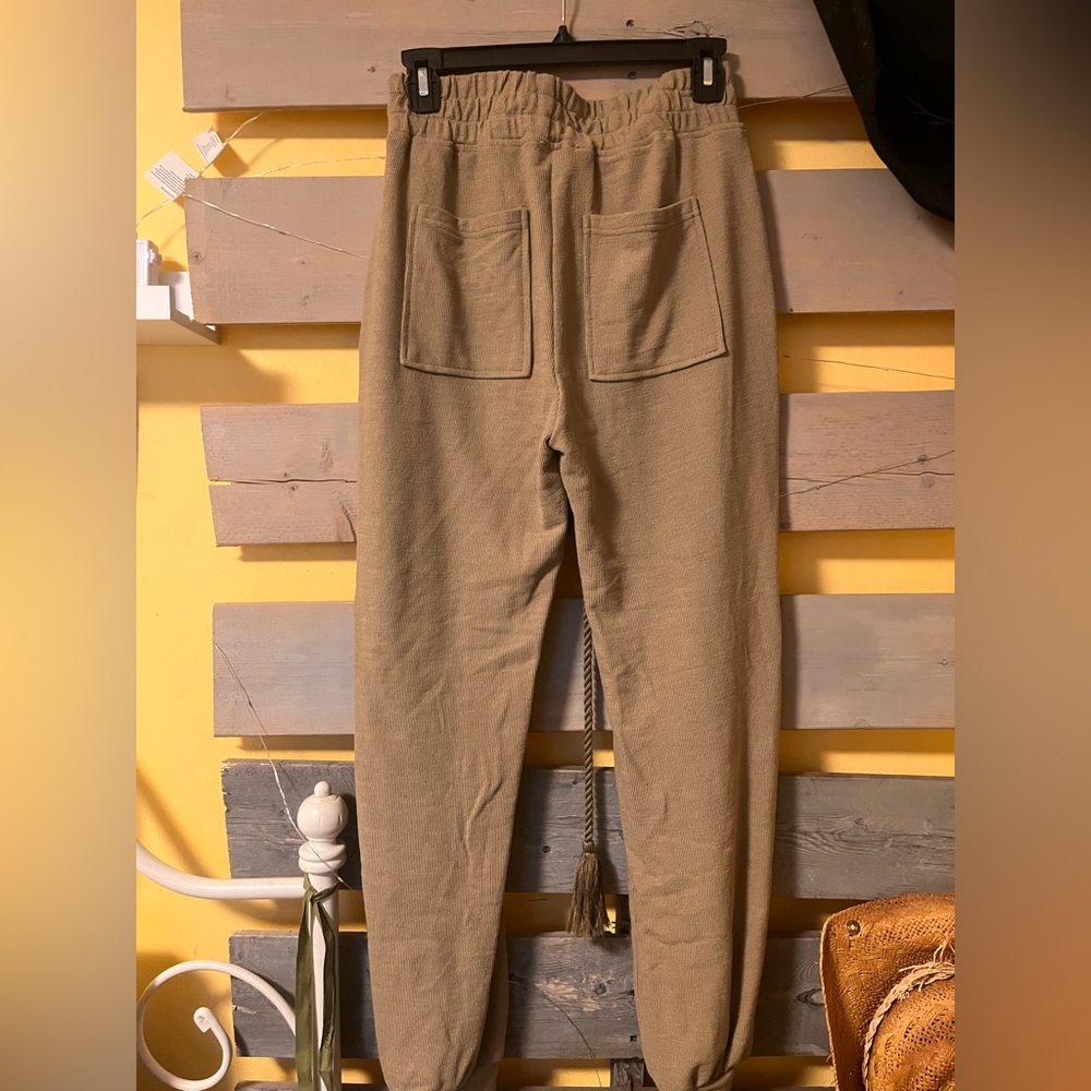 Moon River tassel jogger| Small - Picture 3 of 4
